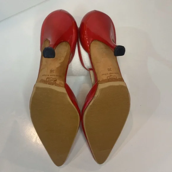 Manolo Blahnik Sexy Red Patent Leather T-Strap Heels to Dance all nite! VGUC 36 - Picture 11 of 15